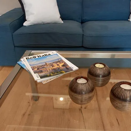 Due Strade Lejlighed